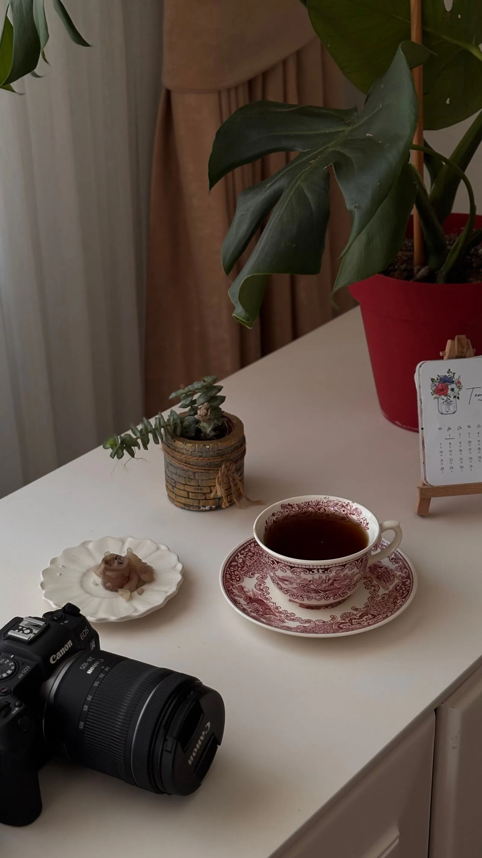 Tea table when buying tea